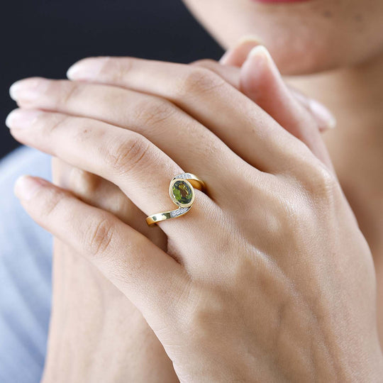 AA Natürlicher, italienischer Vesuvianit, Weißer Zirkon Ring, 925 Silber Gelbgold Vermeil, (Größe 20.00), ca. 1.32 ct