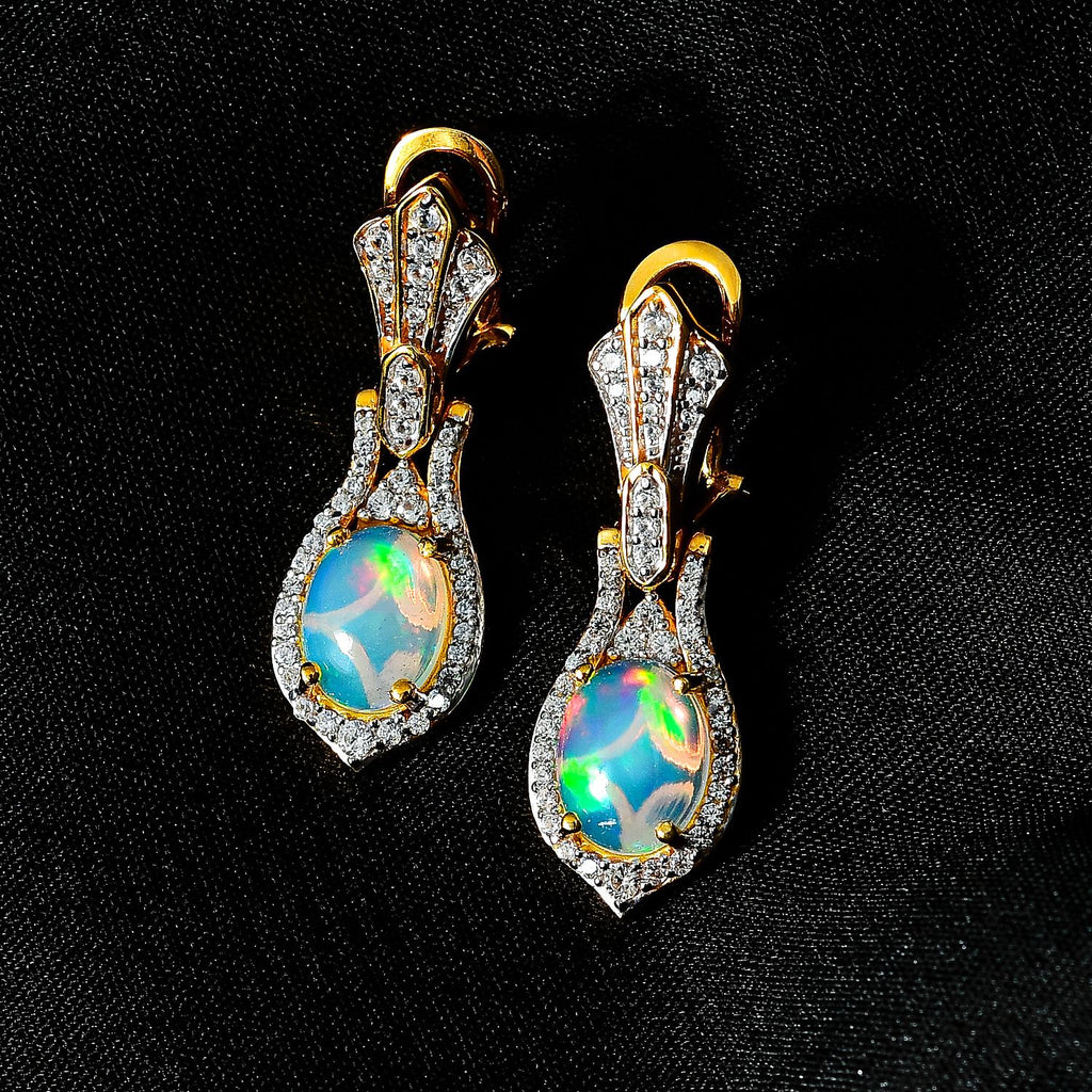AA Natürlicher, äthiopischer Welo Opal, Weißer Zirkon Ohrringe, 925 Silber Gelbgold Vermeil, ca. 3.51 ct