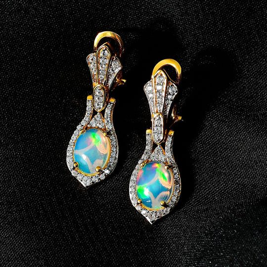 AA Natürlicher, äthiopischer Welo Opal, Weißer Zirkon Ohrringe, 925 Silber Gelbgold Vermeil, ca. 3.51 ct
