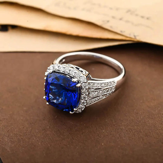 AAAA Tansanit, Weißer Diamant AGI zertifiziert Ring 950 Platin (Größe 17.00) ca. 5.65 ct