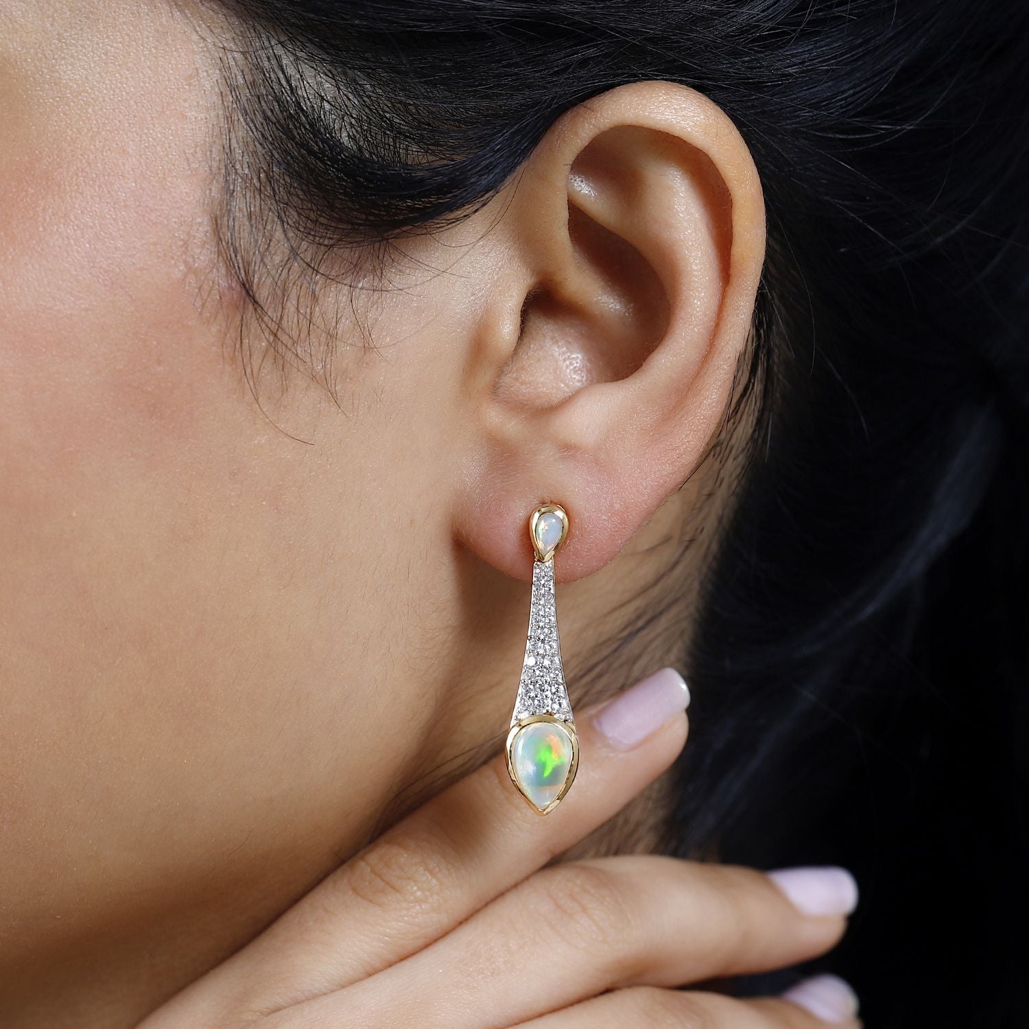 AA Natürlicher, äthiopischer Welo Opal Ohrringe 925 Silber Gelbgold Vermeil ca. 3,57 ct.