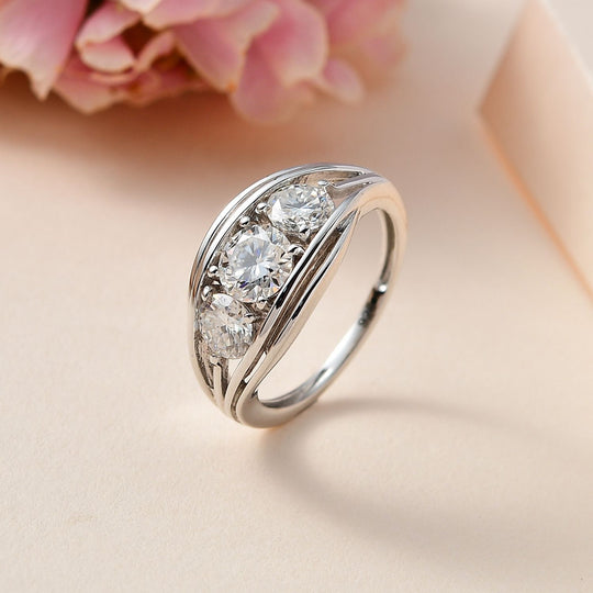 Moissanit Ring, 925 Silber platiniert, ca. 1.65 ct