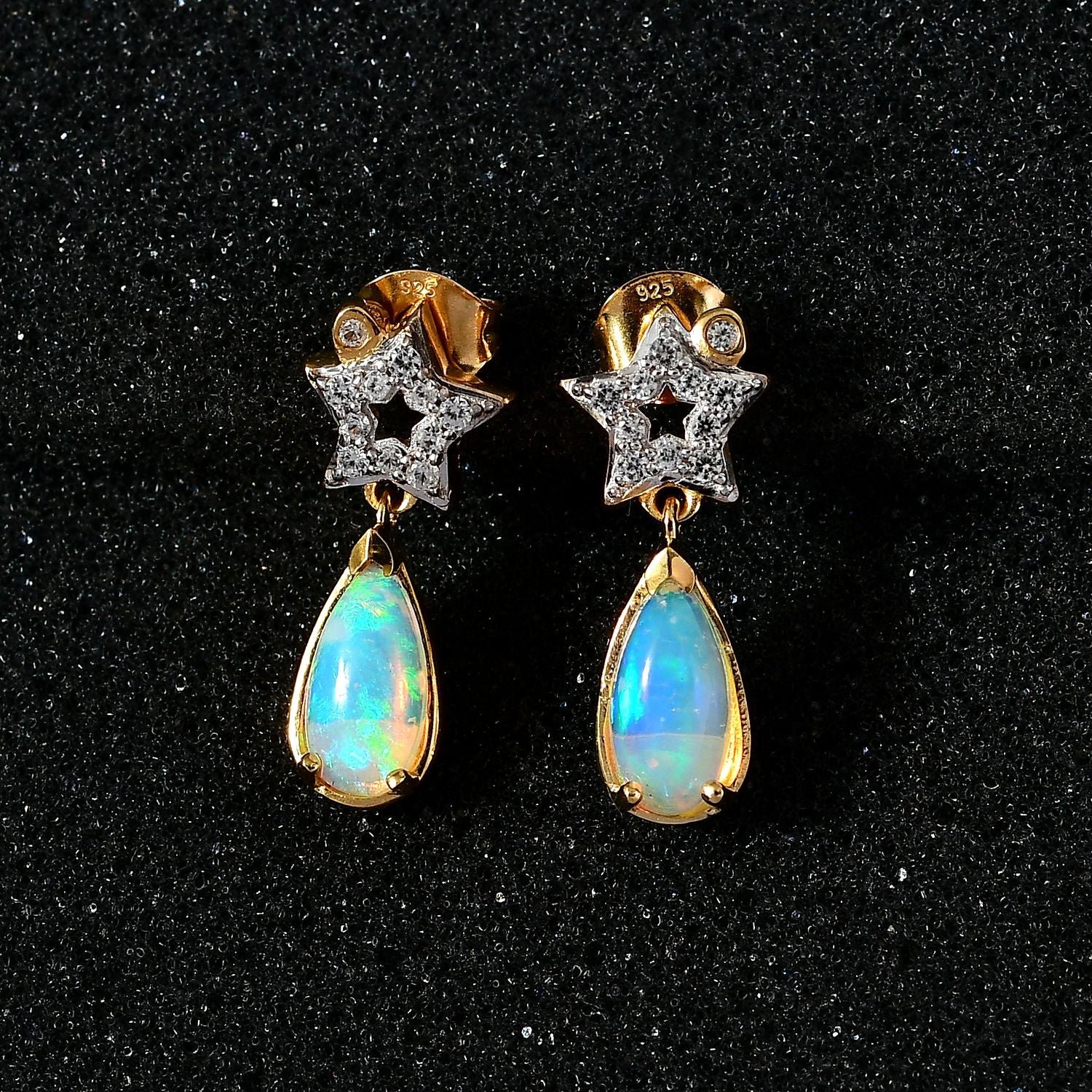 AA Natürlicher, äthiopischer Welo Opal, Weißer Zirkon Ohrringe 925 Silber Gelbgold Vermeil ca. 1,65 ct.