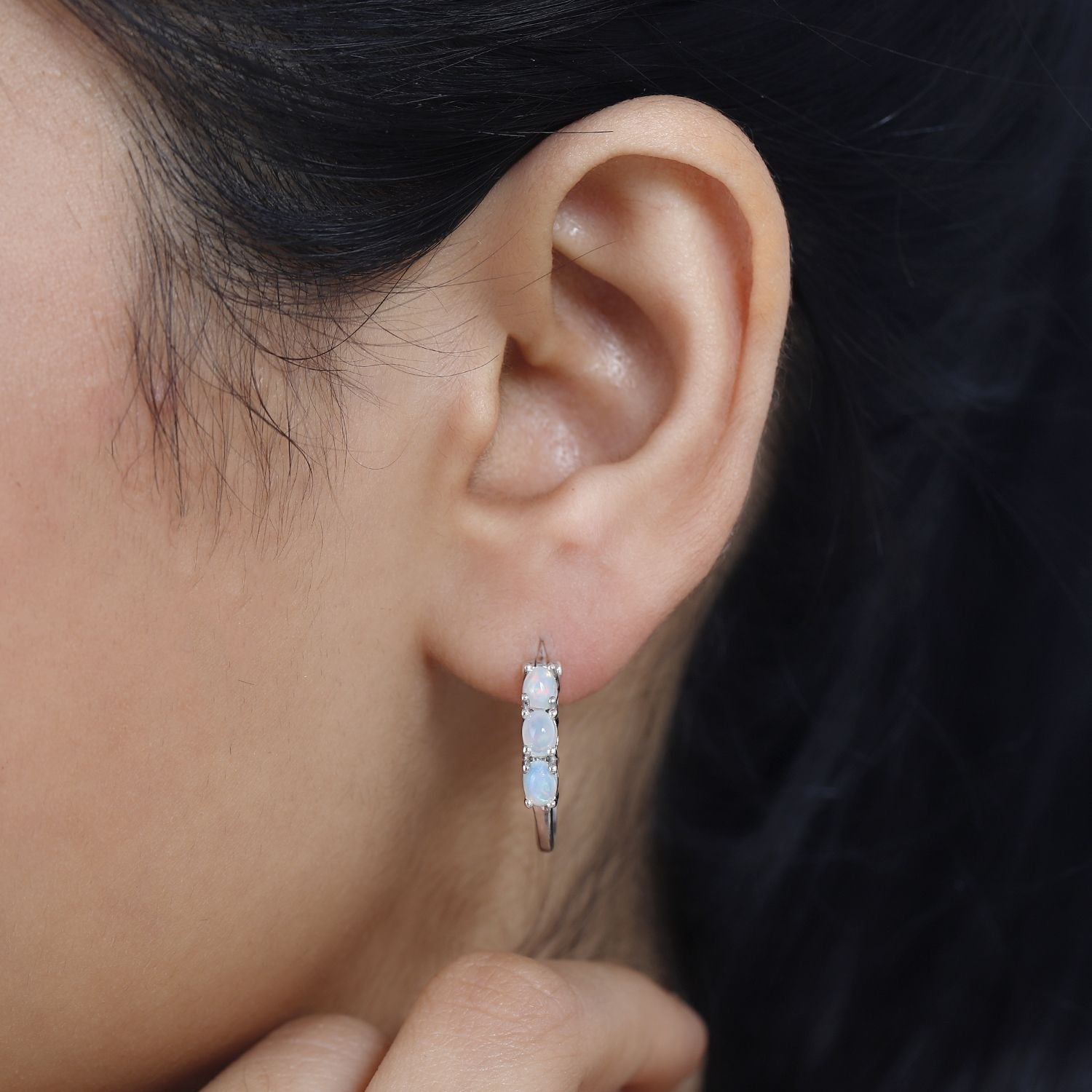 AA Natürlicher, äthiopischer Welo Opal Ohrringe 925 Silber platiniert ca. 0.79 ct