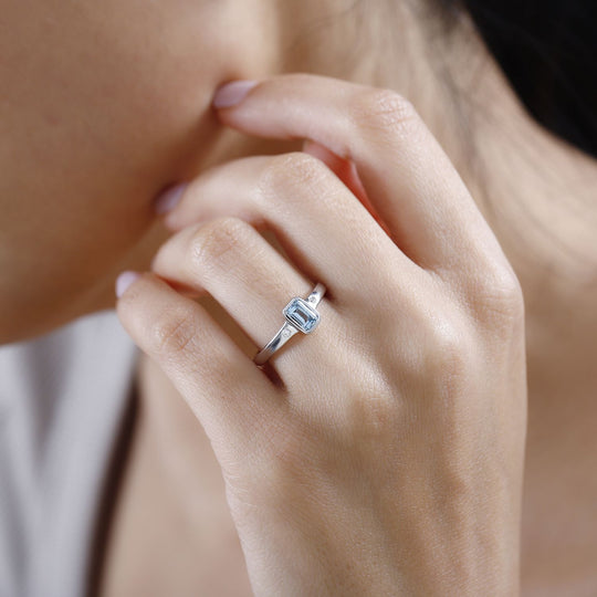 Espirito Santo AAA Aquamarin, Weißer Zirkon Ring, 925 Silber rhodiniert, (Größe 20.00) ca. 0.59 ct