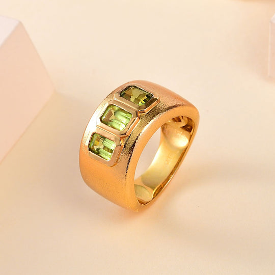 Peridot Ring Messing  ca. 1,66 ct