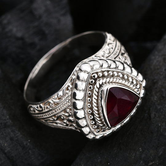 Afrikanischer Rubin (Fissure gefüllt) Ring 925 Silber (Größe 18.00) ca. 2,69 ct