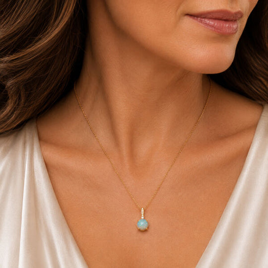 AAA Natürlicher, äthiopischer Welo Opal, Weißer Diamant AGI zertifiziert Anhänger 585 Gold ca. 7.15 ct