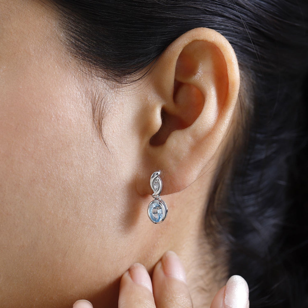 Himmelblauer Topas, Weißer Zirkon Ohrringe 925 Silber rhodiniert ca. 2,13 ct.