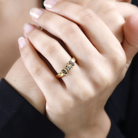 AA Natürlicher goldener Tansanit, Weißer Zirkon Ring, 925 Silber Gelbgold Vermeil (Größe 20.00) ca. 0.80 ct