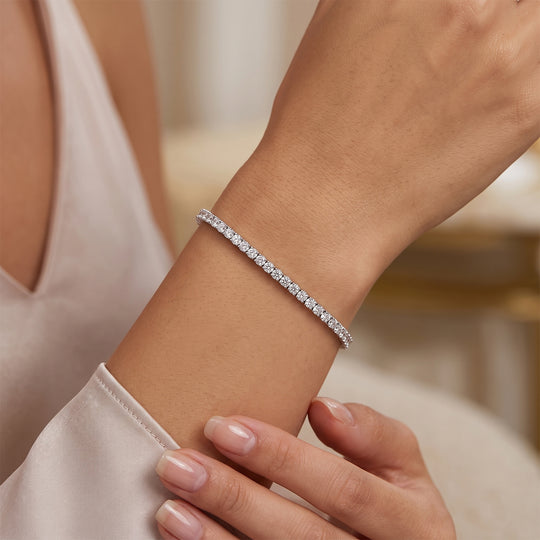 LUXURIANT SGL zertifiziertes VS-EF Labor Diamant Armband in 585 Weißgold, 19 cm - 5 ct.