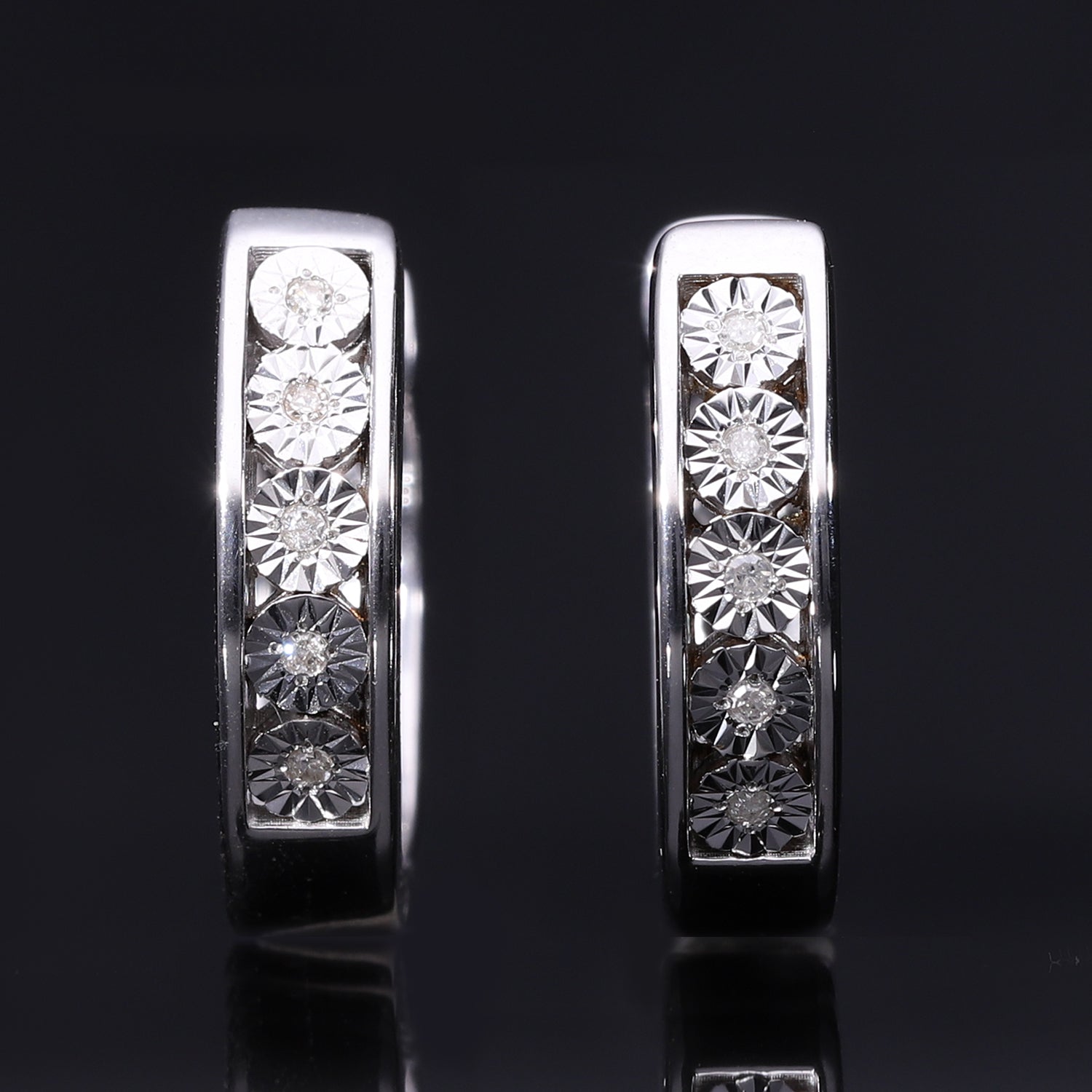 Weißer Diamant Ohrringe 925 Silber platiniert ca. 0.05 ct