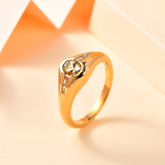AA Natürlicher goldener Tansanit, Weißer Zirkon Ring, 925 Silber Gelbgold Vermeil (Größe 18.00), ca. 0.74 ct