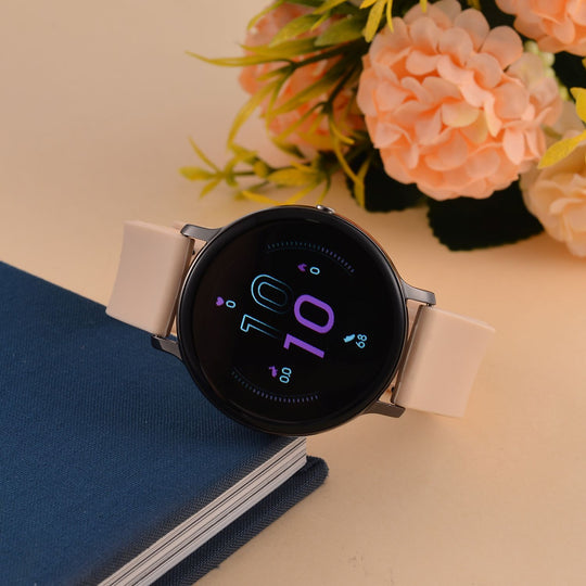 STRADA Hiwatch Plus Smartwatch - Schwarz-Goldenes Gehäuse mit Silikonarmband, Multisportmodi und Gesundheitsüberwachung, Bluetooth 5.0