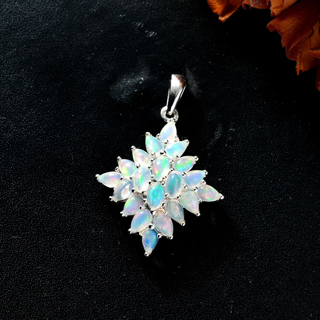 AA Natürlicher, äthiopischer Welo Opal Anhänger 925 Silber rhodiniert ca. 2,98 ct.
