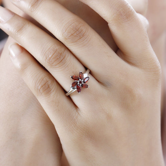 Roter Granat Ring 925 Silber ca. 1,16 ct