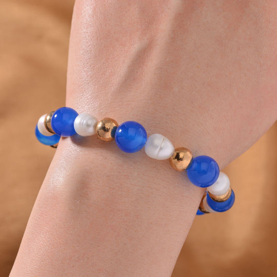 Rotes Achat und weißes Süßwasser Perle (8-10mm) flexibles Armband, Messing
