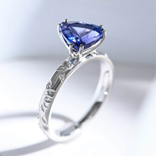 AAAA Tansanit, Weißer Diamant AGI zertifiziert Ring 950 Platin (Größe 16.50) (10-15 Werktage Lieferzeit) ca. 2.30 ct