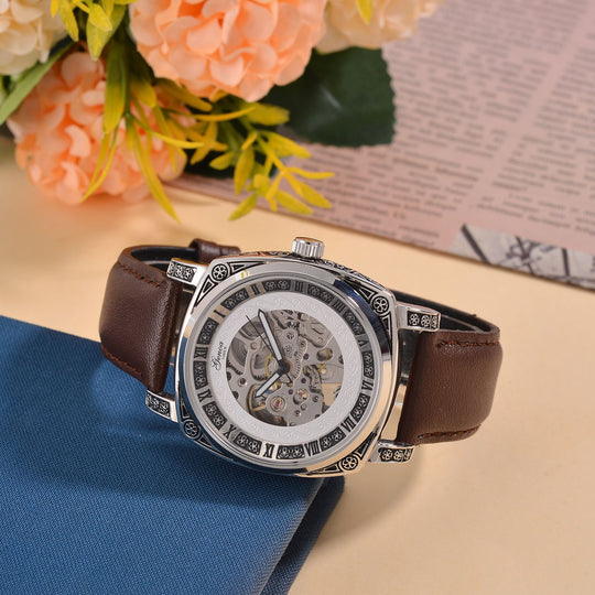Genoa Time V2 Automatik-Uhr mit Mechanischem Uhrwerk, Goldfarbener Gravur und Schwarzem Lederarmband