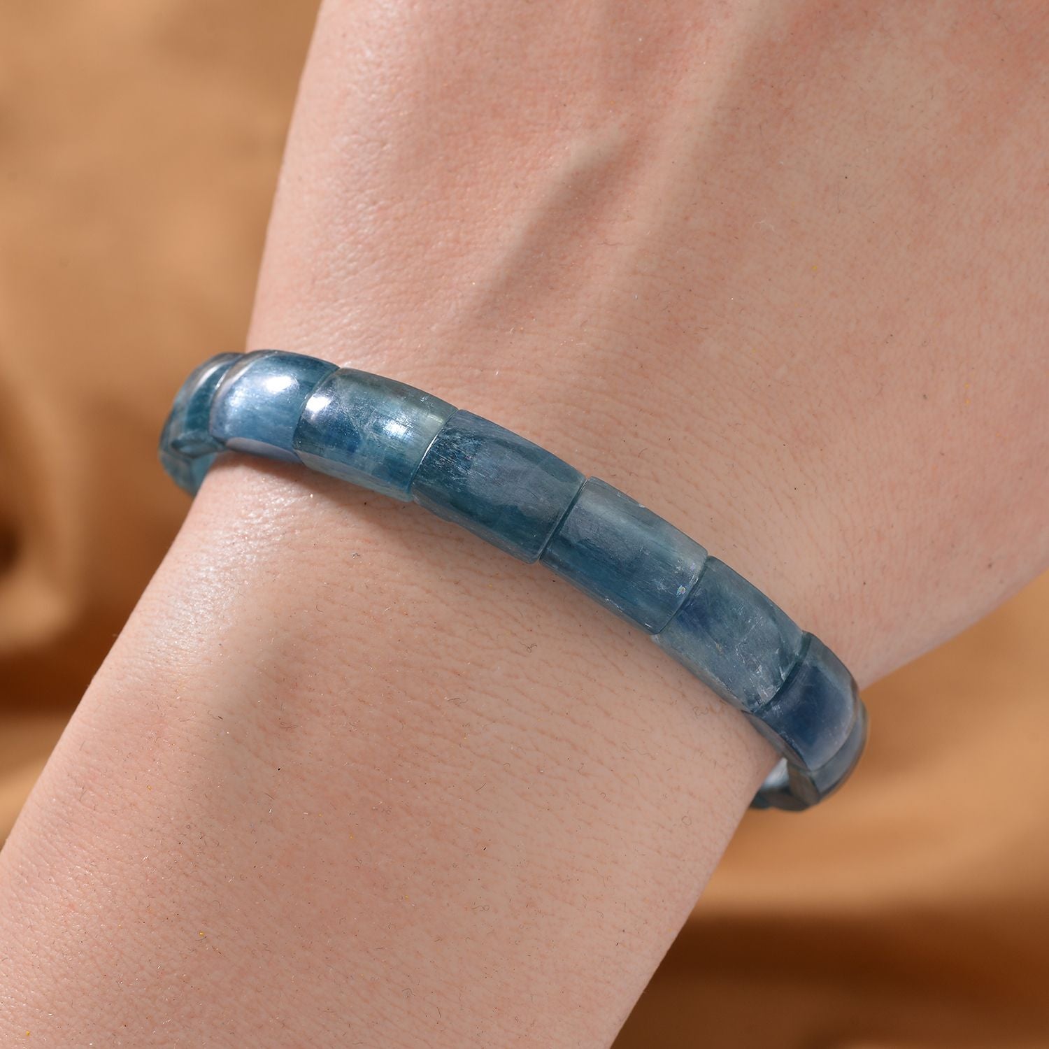 Blaugrünes Kyanit flexibles Armband, ca. 95.00 ct