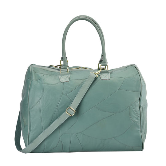 Stylische Patchwork-Reisetasche aus weichem Schafsleder -Großes Hauptfach, sichere Rückentasche, Innenfächer, Tragegriff (20 cm) & abnehmbarer Schultergurt (120 cm). Größe: 46x27x33 cm