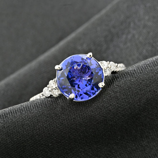 Rhapsody AAAA Tansanit, Weißer Diamant AGI zertifiziert Ring 950 Platin (Größe 17.00) ca. 2.80 ct