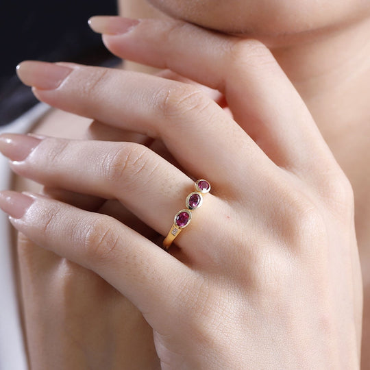 Lab Grown Roter Smaragd (Beryll), Weißer Diamant Ring 925 Silber 750 Gelbgold Vermeil (Größe 21.00) ca. 0.52 ct