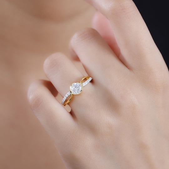 Moissanit Ring 925 Silber Rhodiniert und 750 Gelbgold Vermeil ca. 0,99 ct