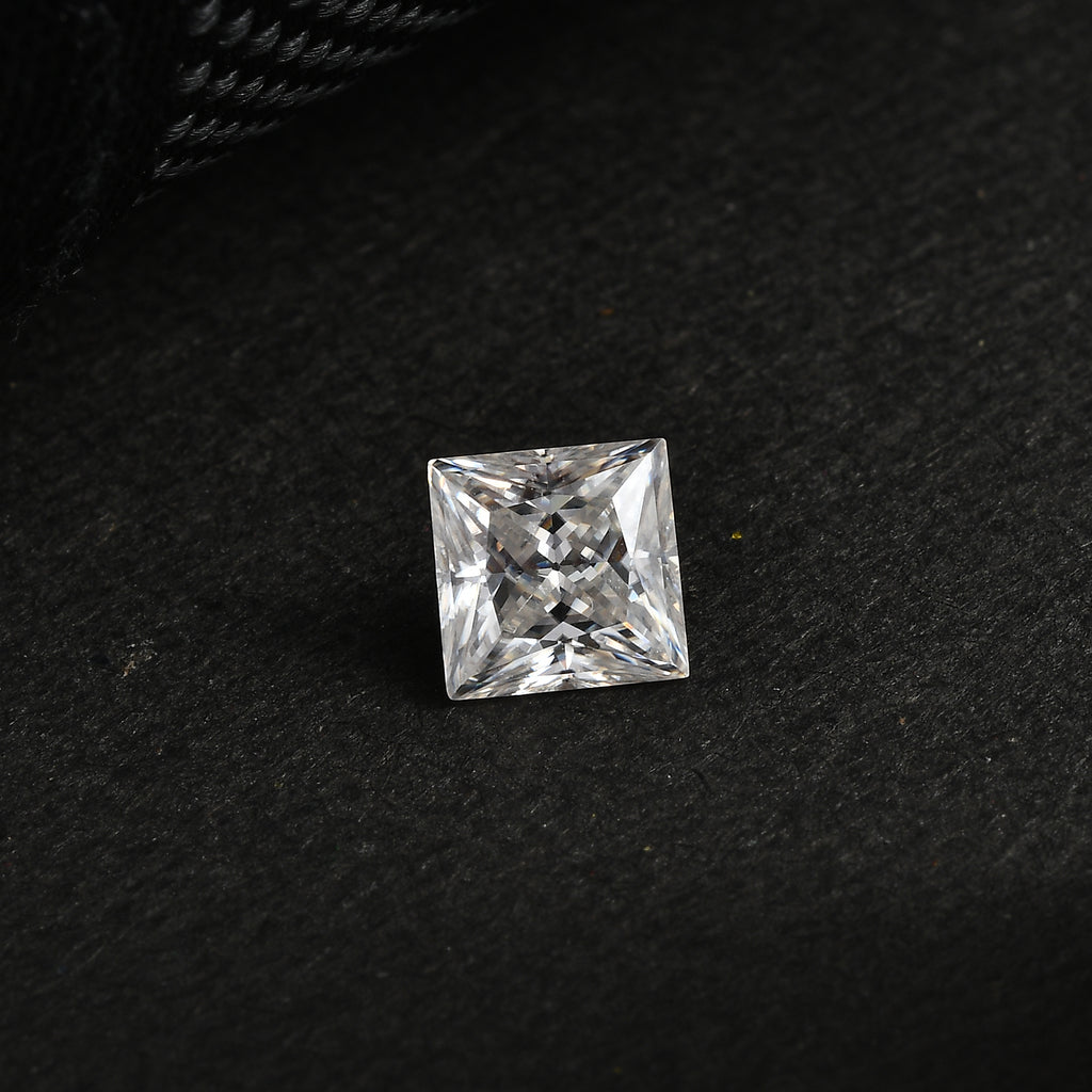 Moissanite Square 6 Princess Cut 1A 1.10 Ct