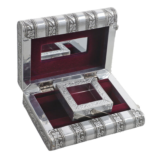 Handgefertigtes, Aluminium-Schmuckkästchen, silber, Adlerprägung