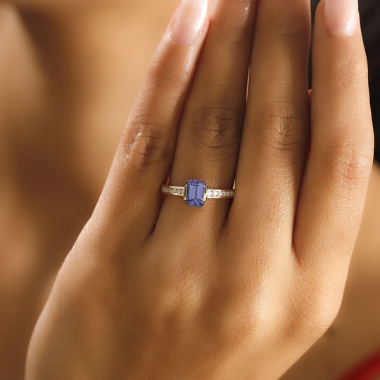 AA Tansanit, Moissanit Ring 375 Gelbgold (Größe 17.00) ca. 1,37 ct