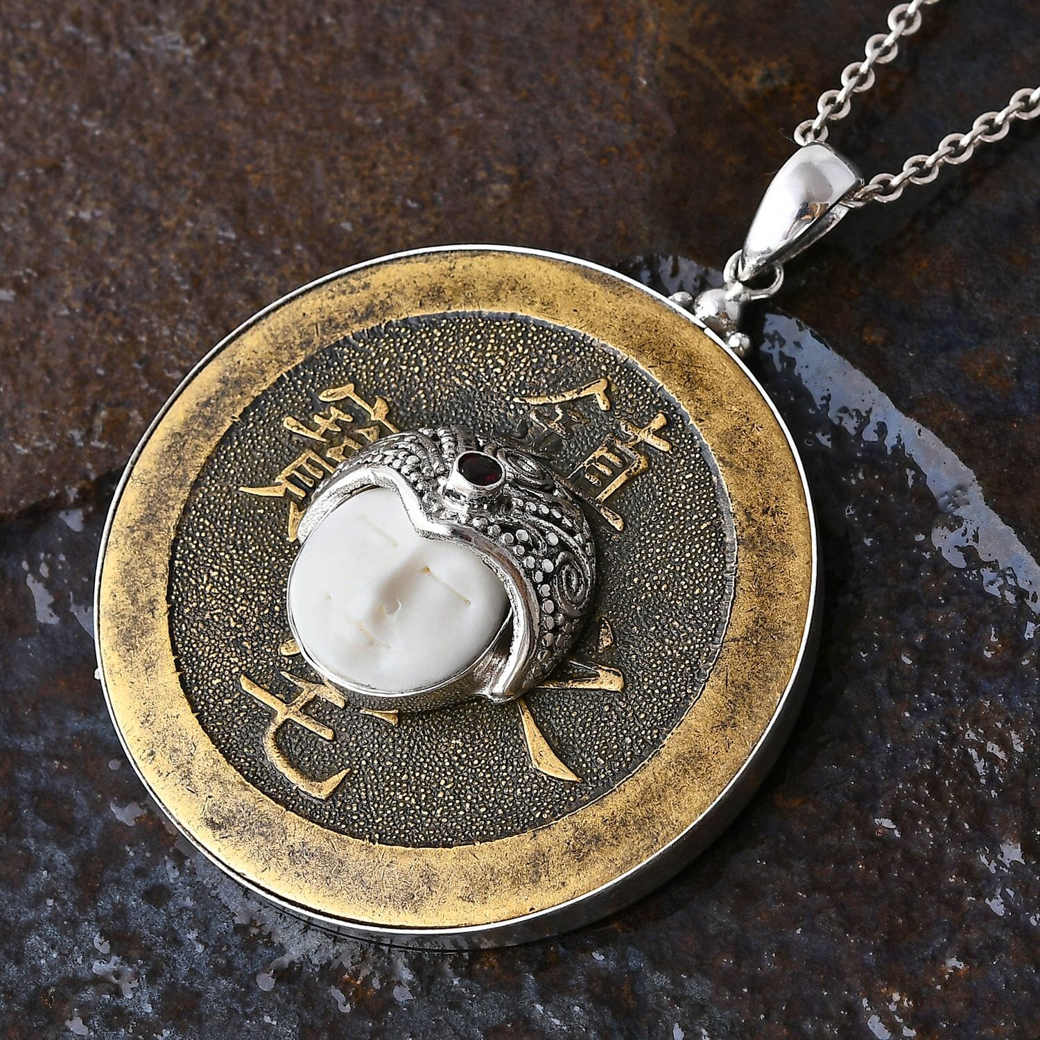 Royal Bali Sajan Silber-Roter Granat, Ox Bone Anhänger 925 Silber