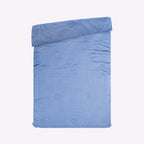 Hellblau