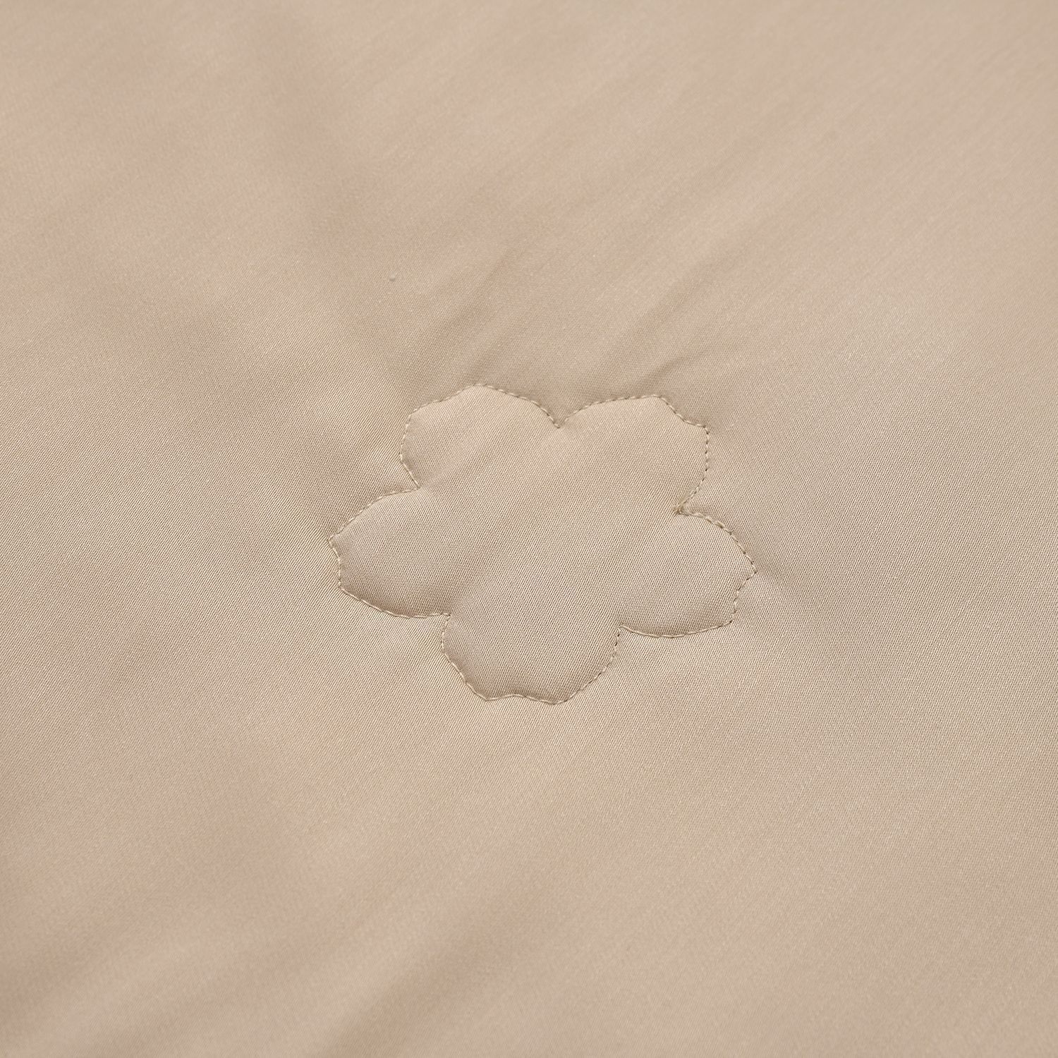 Champagnerfarben
