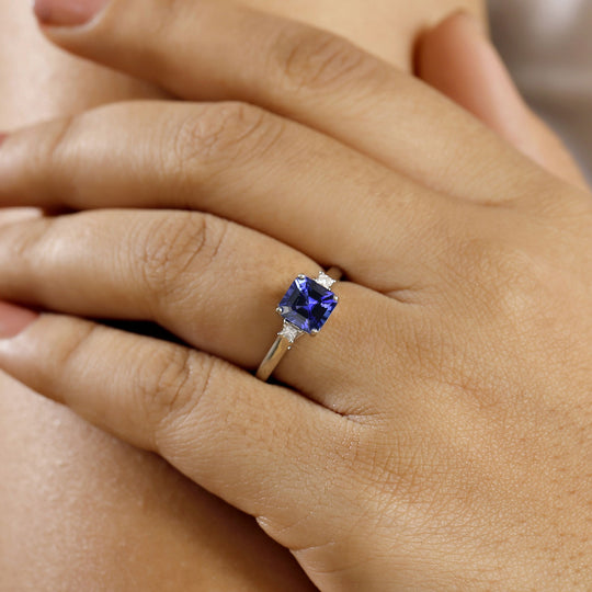 RHAPSODY AAAA Asscherschliff Tansanit und Diamant Ring in 950 Platin - 1,93 ct.