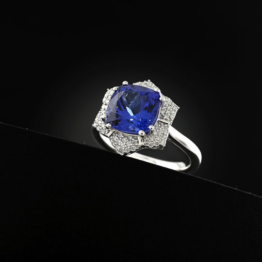 AAAA Tansanit, Weißer Diamant AGI zertifiziert Ring 950 Platin (Größe 16.50) ca. 4.25 ct