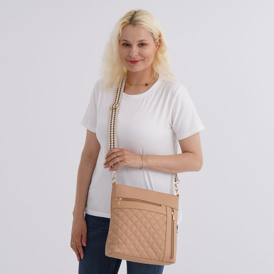 Crossbody-Tasche mit Steppmuster, Kunstleder, 21 x 13 x 7,5 cm, Schwarz