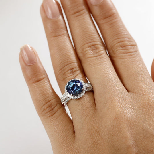 LUXURIANT zertifizierter und geprüfter AAA Labor Alexandrit und VS-EF Labor Diamant Ring in 417 Weißgold - 5,63 ct.