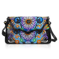 Geprägte Leder Crossbody Tasche, 31.9 x 6.35 x 19.4 cm, Schwarz