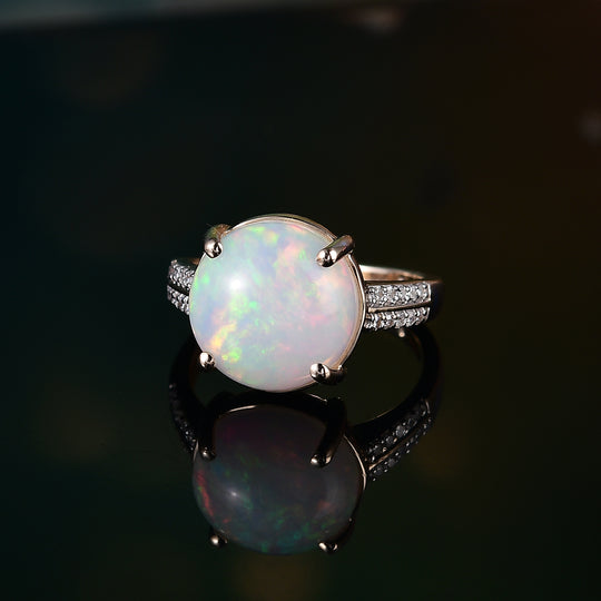 AAA Natürlicher, äthiopischer Welo Opal, Lab Grown Diamant Ring 375 Gelbgold (Größe 20.00) ca. 3.82 ct