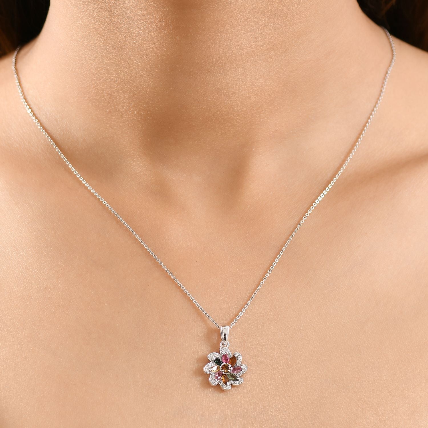 Frühlingsblüte -Mehrfarbig-Turmalin Anhänger 925 Silber rhodiniert ca. 0,99 ct.