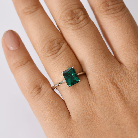 AAA Lab Grown Smaragd AGI zertifiziert Ring 417 Gold (Größe 17.00) ca. 2.50 ct