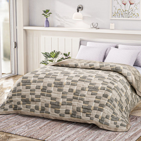 Luxus Jacquard Decke, fein gemustert, 2200 g Poly Füllung, 200 x 230 cm, Weiß Himmelblau