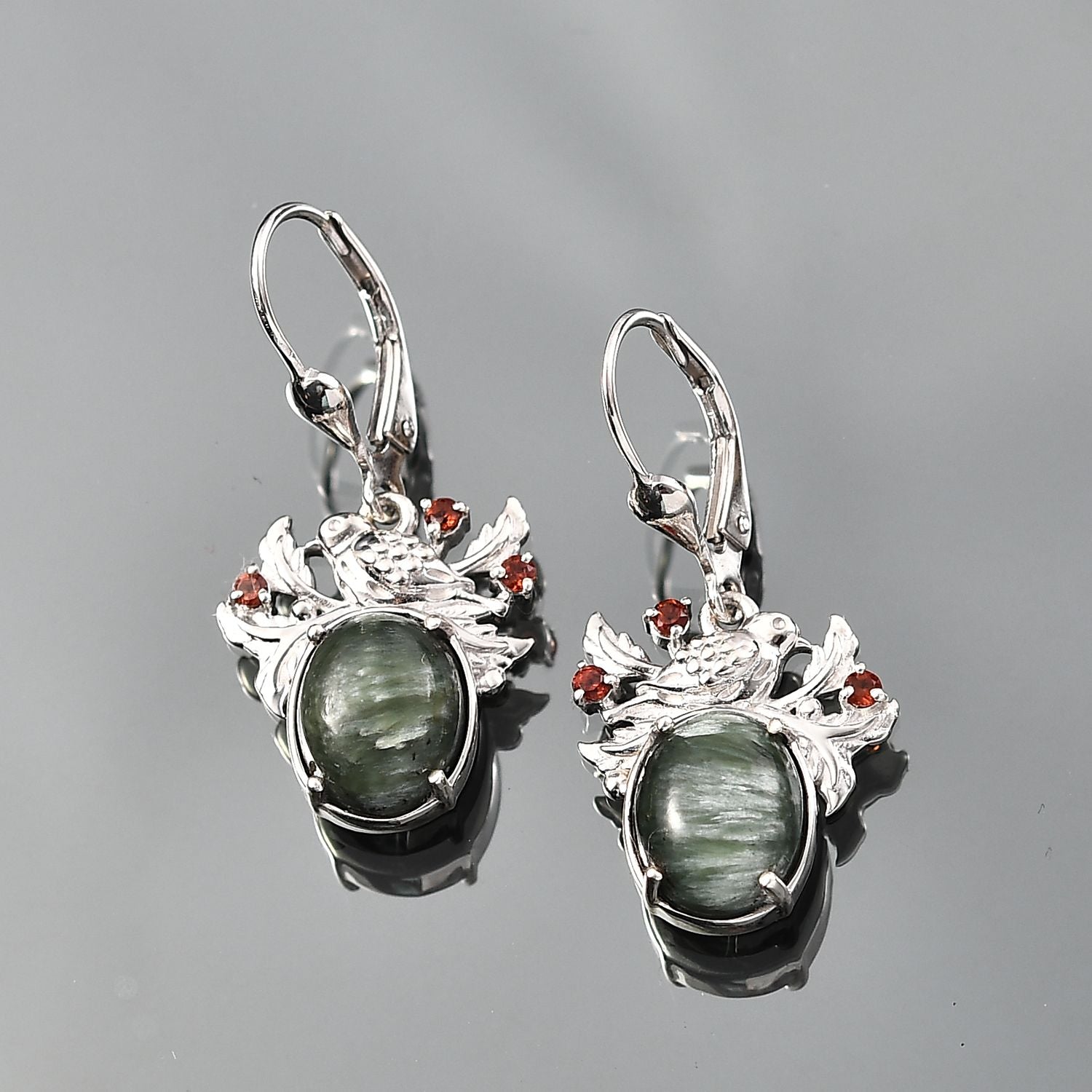 Viktorianische Blüte - Sibirischer Seraphinite, Rote Granat Ohrringe, 925 Silber platiniert ca. 5.43 ct