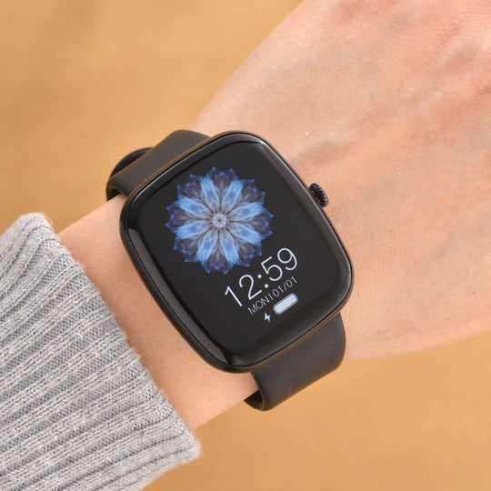 VS10 Smartwatch - 4-in-1 Set, 1,83 TFT Touchscreen, 3 Silikonarmbänder, Bluetooth-Anrufe, Sprachassistent, Sportmodi, Herzfrequenz- und Schlaftracking, Schwarz