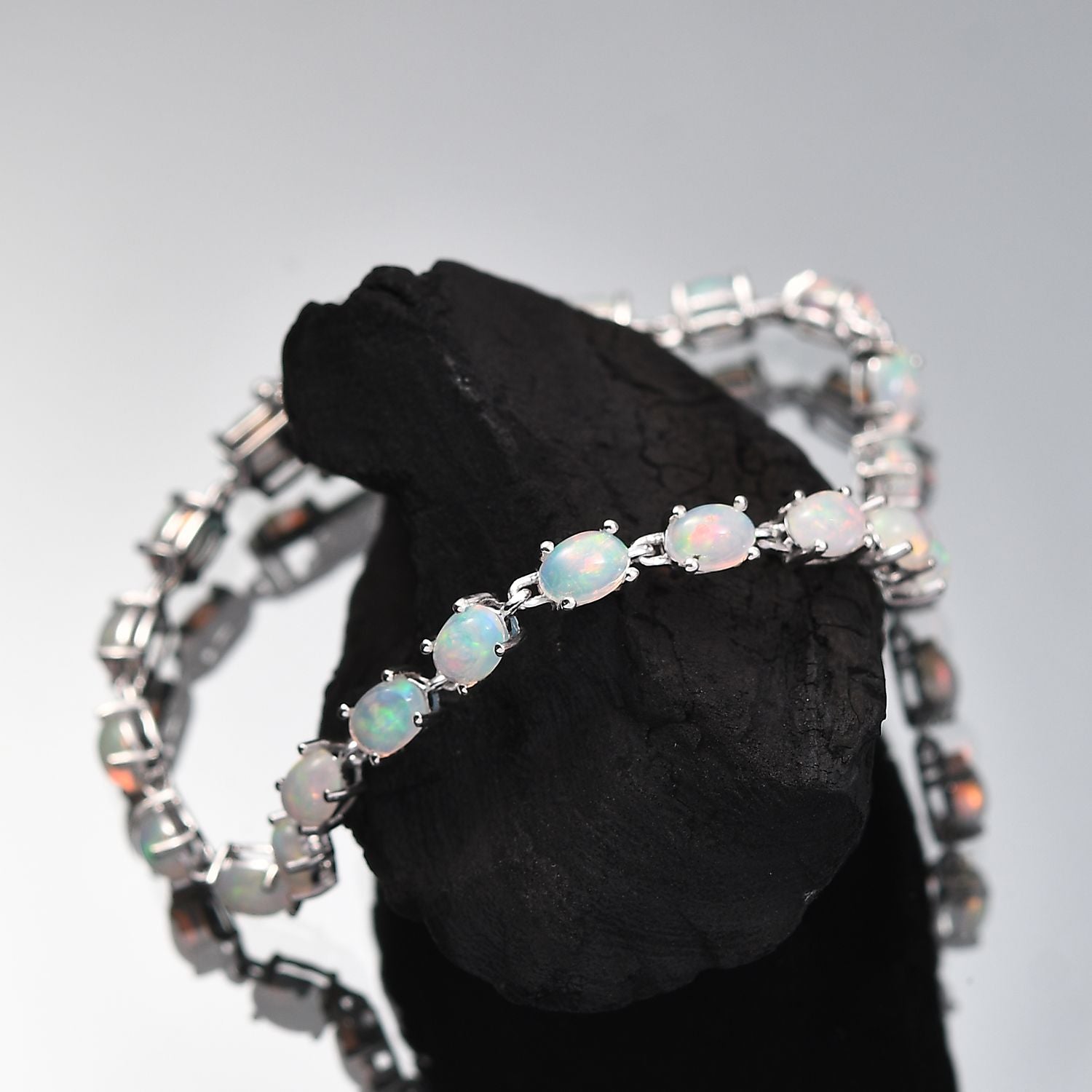 AA Natürlicher, äthiopischer Welo Opal Armband ca. 20 cm 925 Silber rhodiniert ca. 6,62 ct.