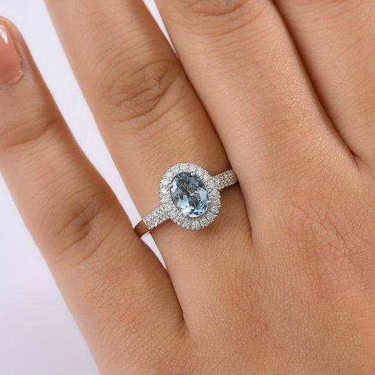 LUXORO AAA Santamaria Aquamarin, Weißer Diamant AGI zertifiziert Ring 585 Gold (Größe 17.00) ca. 1.58 ct
