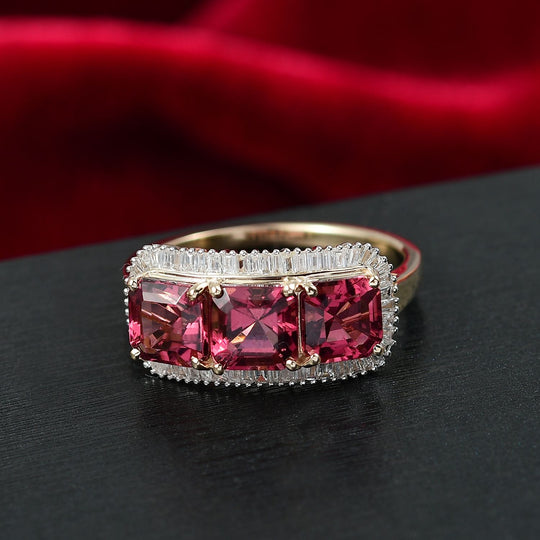 AAA Rubellit, Weißer Diamant Ring 375 Gold (Größe 17.00) ca. 3,86 ct