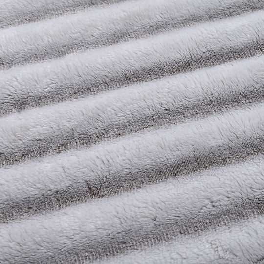 Gestreifte Kunstfell-Decke, 150x200 cm, 300 gms, einlagig, Grau