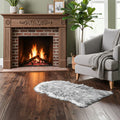 LIVMORE Kunstfell-Teppich im Dip-Dye-Look mit Schaumstoffunterlage, Rundbogenform, 60x100cm, Schwarz